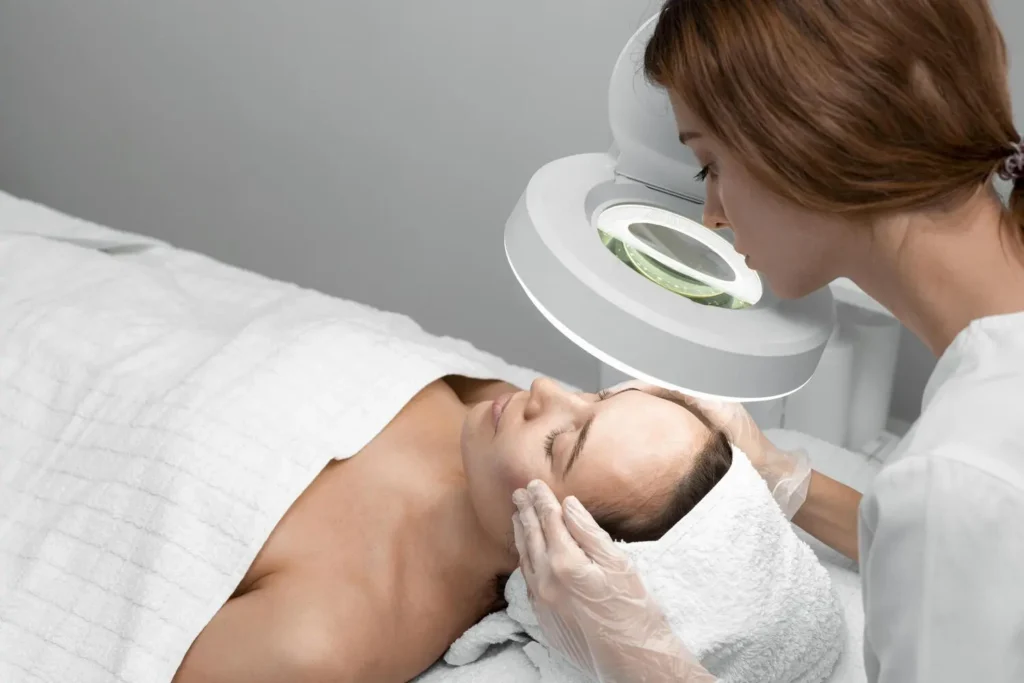 Mestrado em Aparatologia Estética Avançada RF HIFU e Equipamentos 3