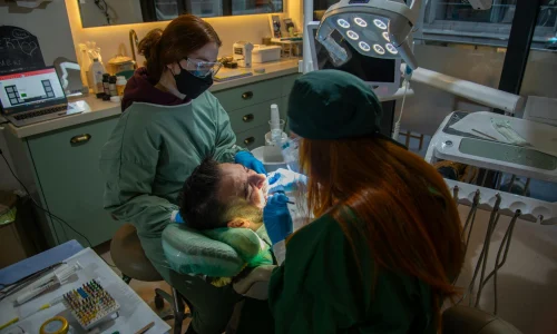 Diplomado en Periodoncia Avanzada 1