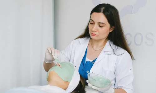 Mestrado em Cosmetologia Clínica — Ingredientes Ativos e Evidência 1