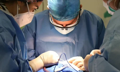 MESTRADO EM RECONSTRUÇÃO MAMÁRIA E CIRURGIA REPARADORA ASSOCIADA 3